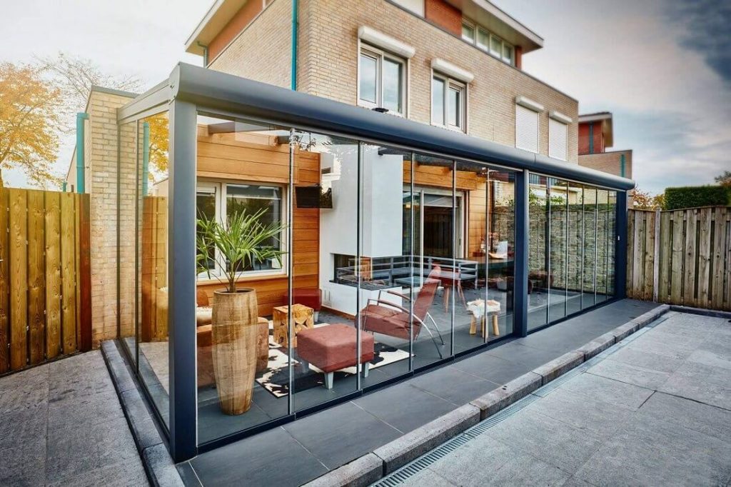 Los 10 municipios de Madrid donde más se instalan cortinas de cristal